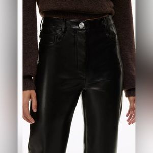 Aritzia Wilted Melina Pant!